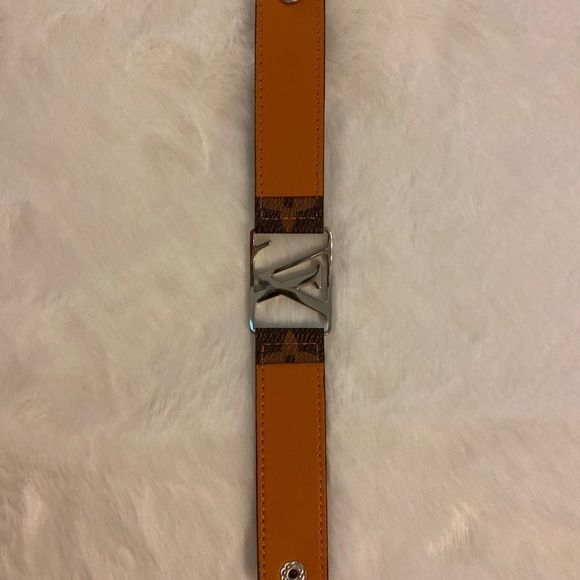 Upcycled Leather Luxury Bracelet Handmade - Picture 2 of 4